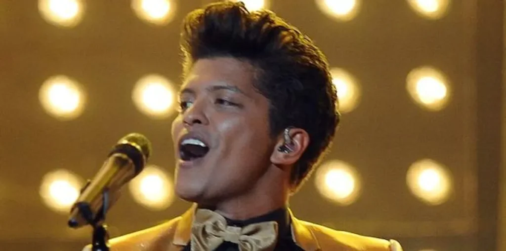 How Does Bruno Mars's Gay Rumours Begin