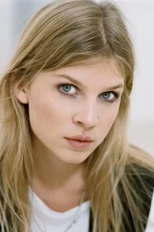 Clemence Poésy