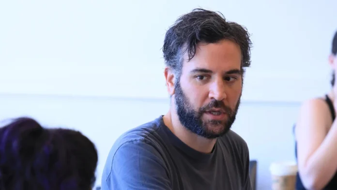 Is Josh Radnor Gay